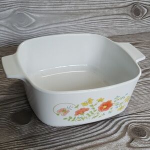 Corning ware vintage wildflower print 1 1/2 qt caserole